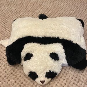 Panda pillowpet